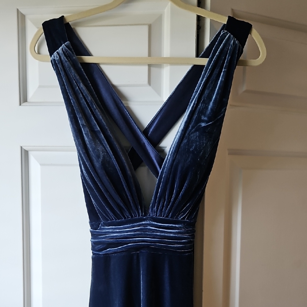 Elegant Navy Velvet Dress